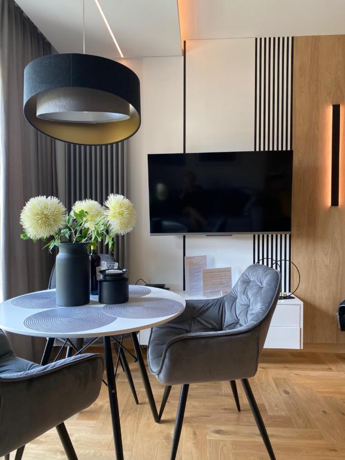 Family & Business Elegant Apartments Ventus IX Wiekow- Centrum Downtown New! Kielce Exterior foto